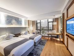 -格林东方酒店(独墅湖尹山湖郭苑路地铁站店)