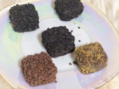-VENCHI 闻绮(上海佛罗伦萨小镇店)
