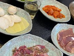 -臻牛烤肉