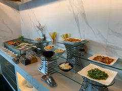 -天际餐厅(广州珠江新城假日酒店)