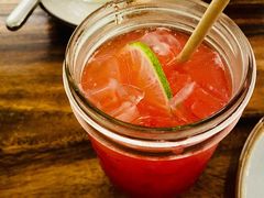 桃子红莓苏打饮料-RAC BAR(安福路店)