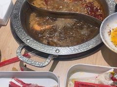 -嘎琉鲜切牛肉自助火锅