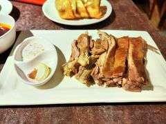 手抓羊肉-贯贯吉·清真餐厅(浙江中路店)