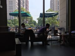 -星巴克(南翔五彩城店)