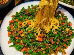 绝世椒麻鸡-夜宴江景餐厅