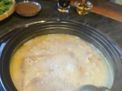 -大匠工房古船木艺术餐厅·猪肚鸡专门店(长白仙岛店)