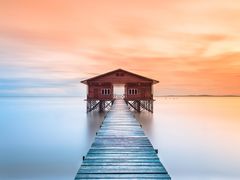 -瑞尔齿科(上海长风大悦城店)