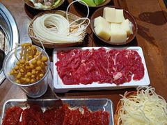 -黔有有贵州酸汤夺夺粉火锅(五味十字店)