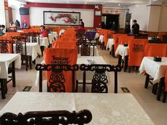大堂-鑫巴蜀小镇 · 水煮鱼专研店(玉桥店)