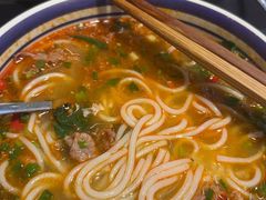 -云阿蛮云南生烫牛肉米线(奉贤路店)