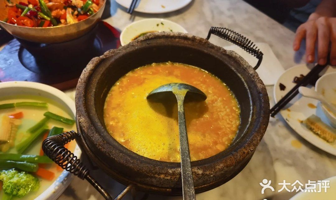 蔴将·川菜(黄龙万科店)四川酥肉豆汤饭图片