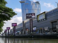 -罗浮宫国际家居总部大厦