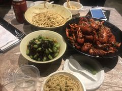 -巴厘龙虾·榜首油焖大虾(洞庭·艺术洋房店)