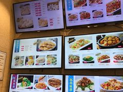 -赶海部落海鲜城(海阳路店)