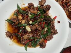 -杨氏青龙虾·吃蟹季(金盛路总店)