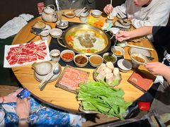 -顶顶汤火牛排火锅·经典铜锅涮肉