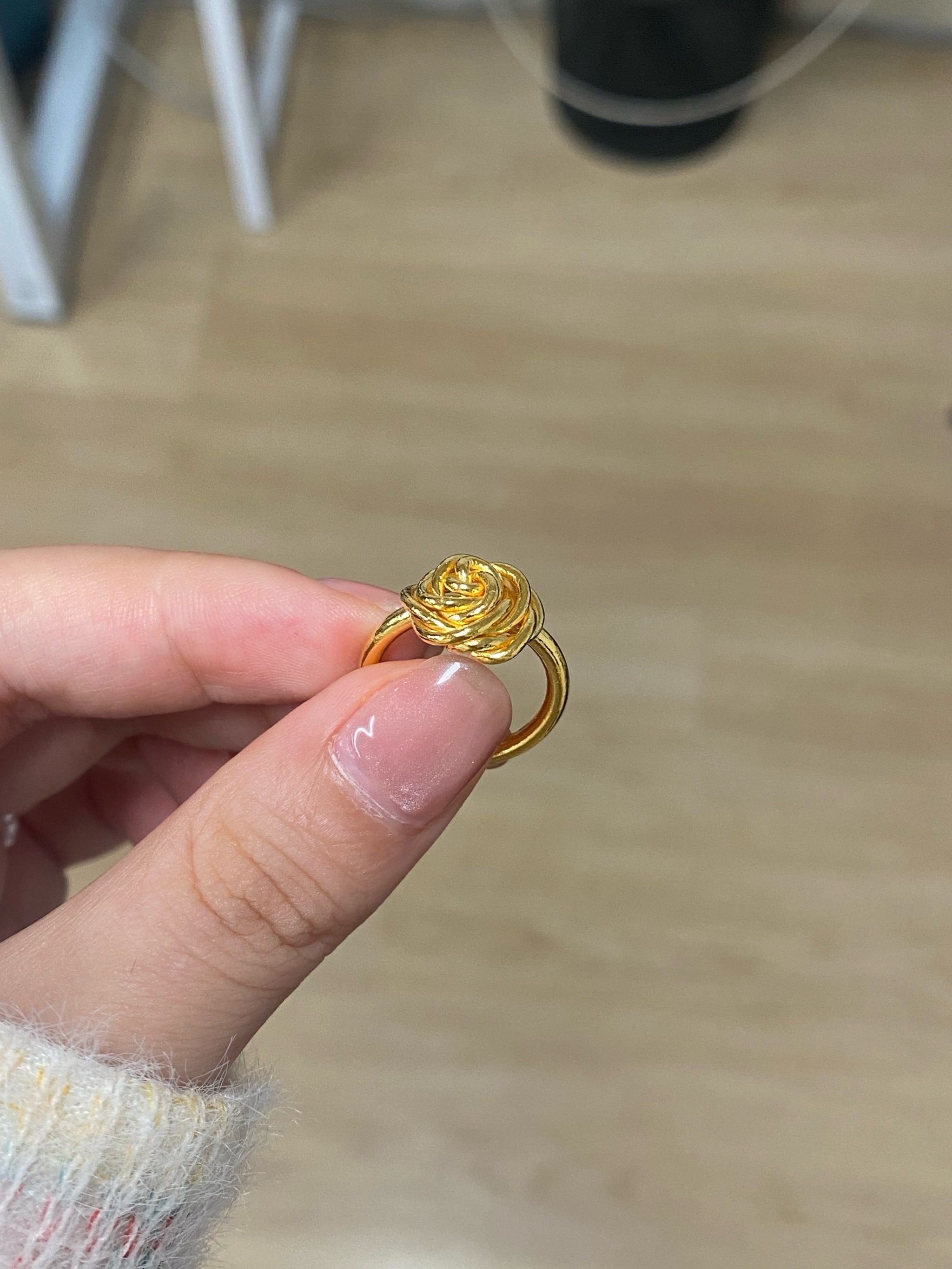 分享一款玫瑰花金戒指