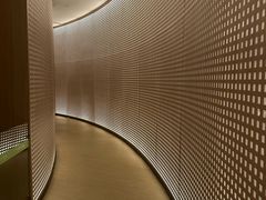 -涨巢·潮玩水疗局