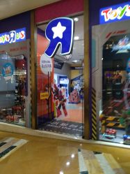 -玩具反斗城(正大广场店)