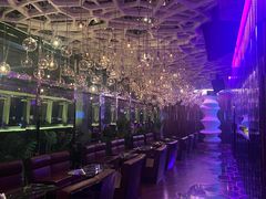 -OZONE 顶楼酒吧(香港丽思卡尔顿酒店)