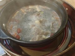 -濠轩阁特色生蚝火锅(水湾路店)