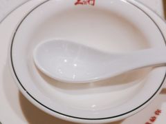 -三人行骨头王火锅(长寿店)