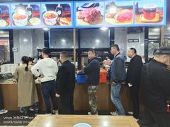 -邢老三肉丸糊辣汤(西安总店)