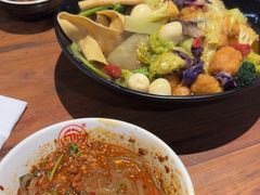 -万记麻辣烫国展总店