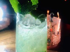 -TZ House音乐现场(来福士中心店)