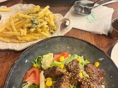 -玛格萝妮比萨屋(陆家浜路店)