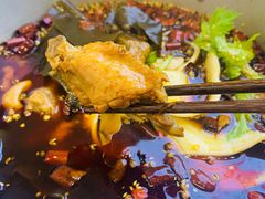 -晓彭肥肠鸡·泡椒鸡火锅(水木天地店)