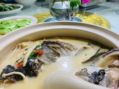 -莉莉家的音乐花园餐吧(航空路店)