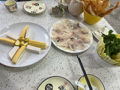 -墨脱石锅椰子鸡•海鲜糟粕醋(榆亚路店)