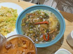 -滋味满屋美食坊(上海街店)