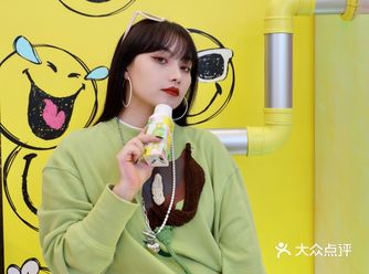 上海看展 夏日限定微笑 寻找快乐密码