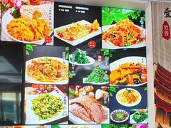 -壹阁胡羊焖饼(特色小吃街店)