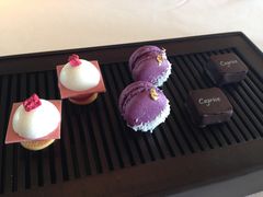 petit&nbsp;four-Caprice(香港四季酒店)