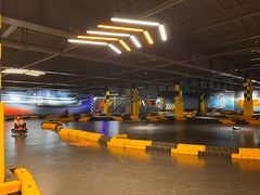 -极限PLAY运动娱乐新世界·团建派对潮玩休闲馆·室内蹦极高空游乐园