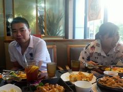 -维园港式茶餐厅(龙岗盛平店)