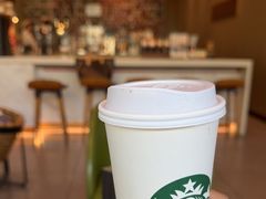 -星巴克臻选(深圳龙华红山天虹店)