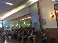 等位区-萨莉亚意式餐厅(深圳北站店)