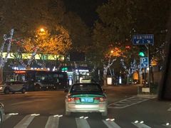 -星巴克(杭州湖滨银泰E区店)