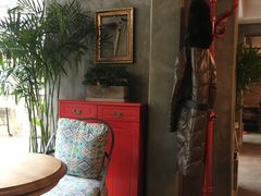 -HIGH FIVE哈福手工汉堡(桂林路店)