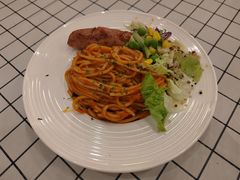 -汽车博物馆主题餐厅