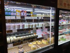 面包甜点陈列柜-多乐之日(颐堤港店)