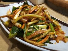 -万里闯关东铁锅炖菜馆(高新旗舰店)