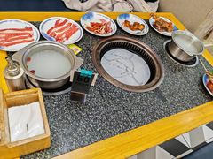 -锤头鲨毛肚海鲜烤肉自助餐厅(国购广场店)