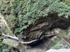 -龙水峡地缝景区