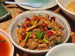 酸萝卜炒猪肚-你又瘦了小酒馆(奥体店)