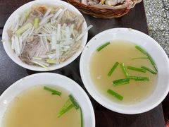 -金卯白肉罩火烧
